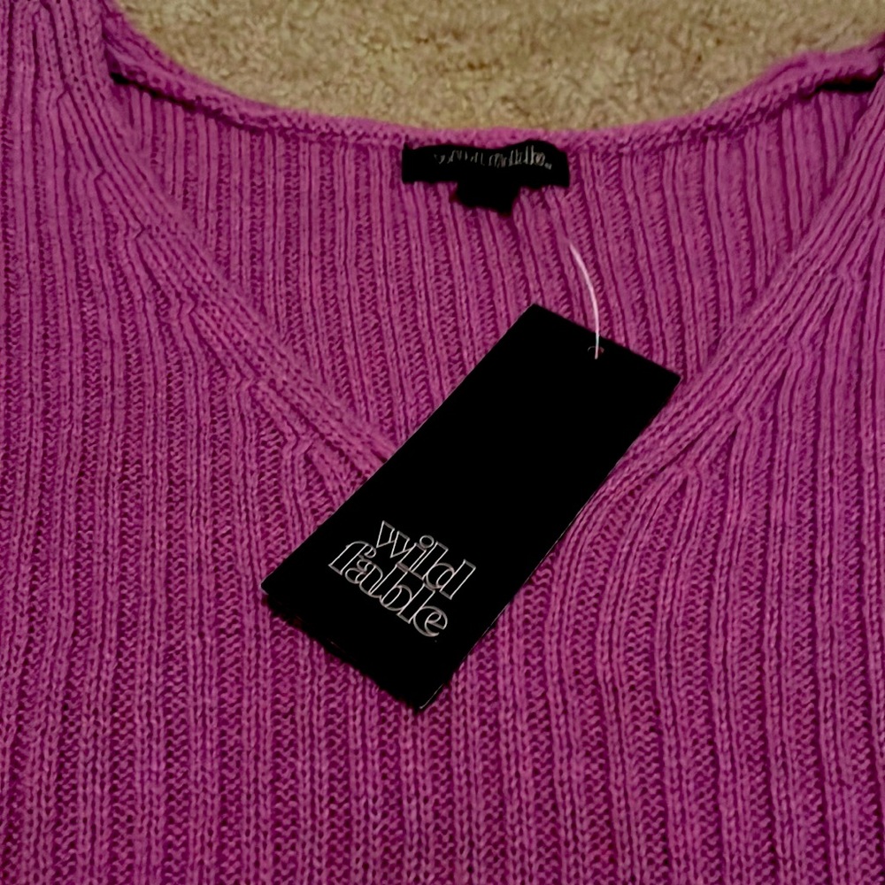 Never Used, Cropped Sweater, Purple